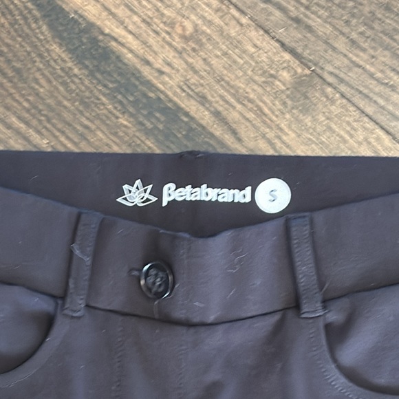 Betabrand Black Pants Small S EUC 31” inseam - Picture 2 of 6